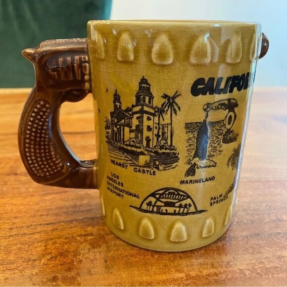 Vintage Rare Knotts Berry Farm Straight Shooter Wells Fargo Mug 1940s-50s - Picture 5 of 15